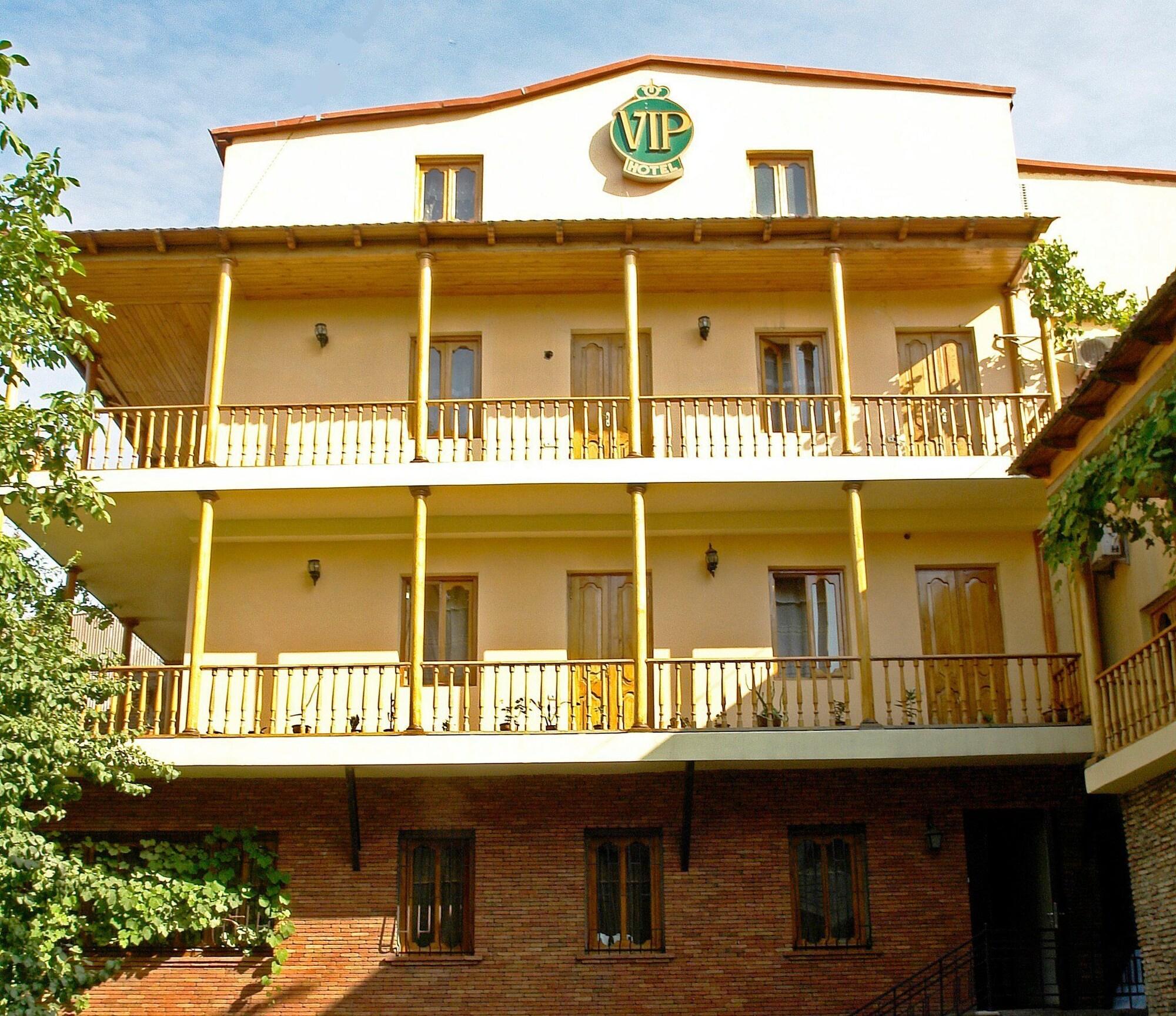 Varios Hotel VIP