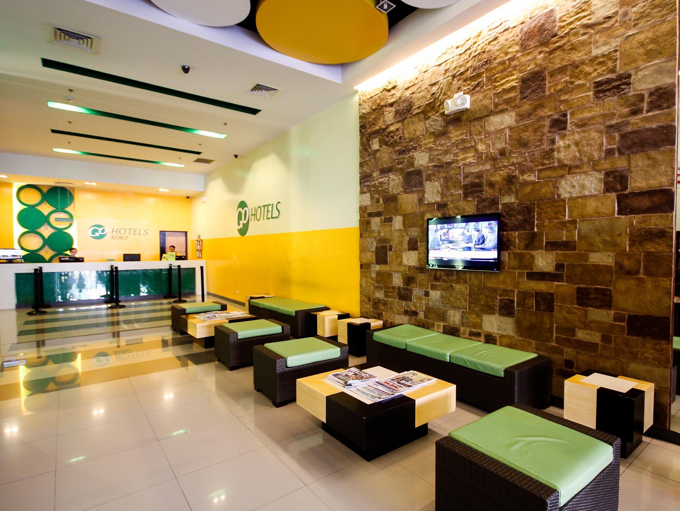 Vista Lobby Go Hotels Iloilo