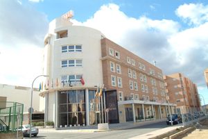 Alojamiento - Hotel Bartos