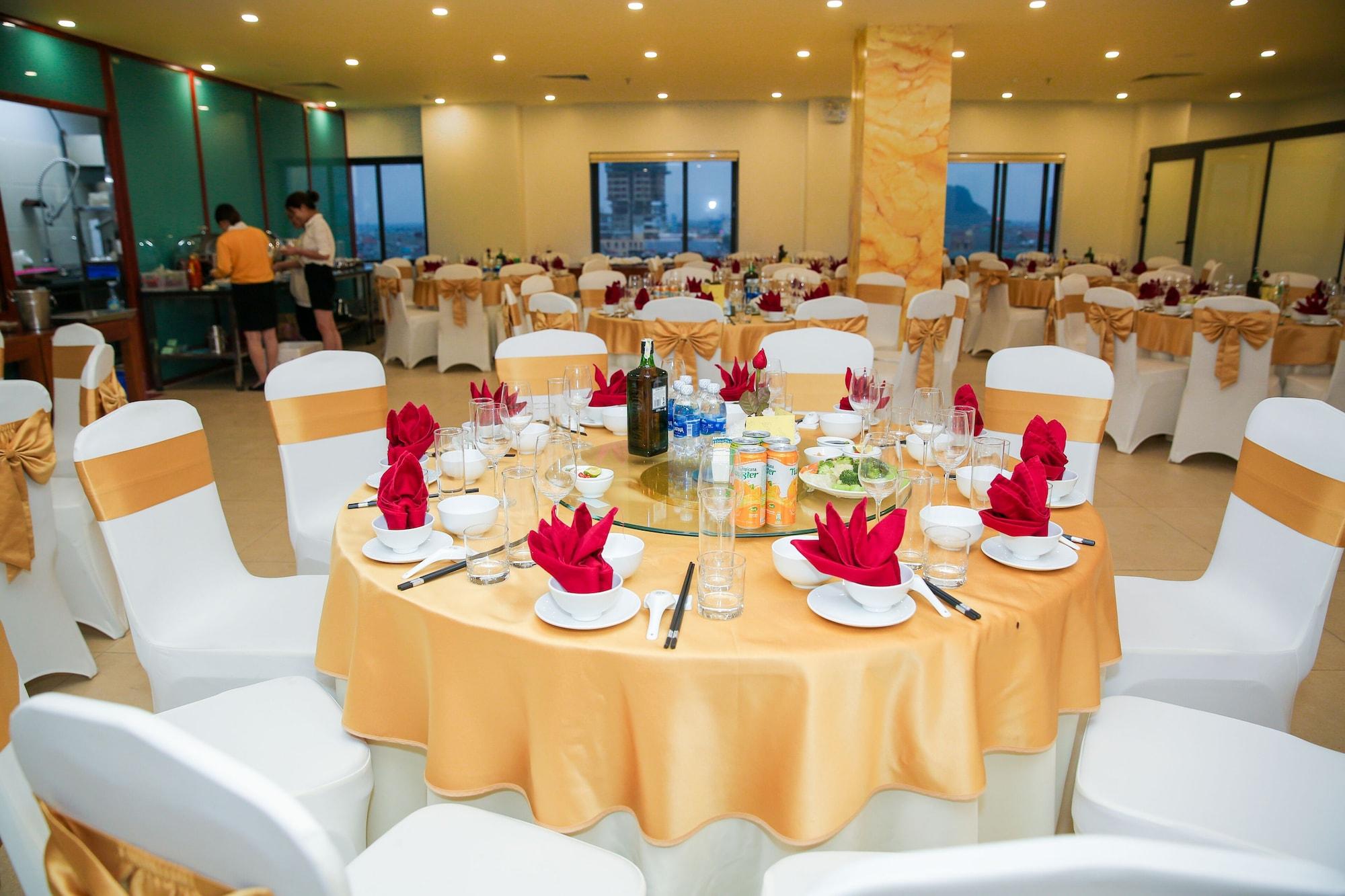 Restaurant Long Anh Hotel