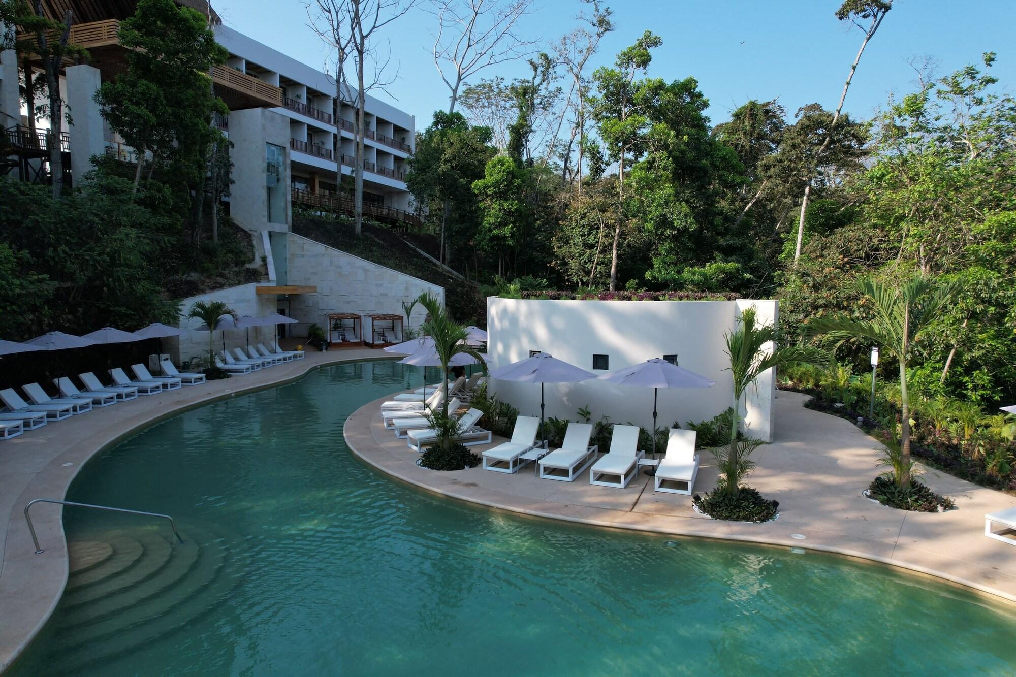 Varios Hotel Mundo Maya Palenque
