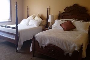 Alquiler Vacacional - Country Elegance on 1.4 acres, subdivision common access to Yellowstone River