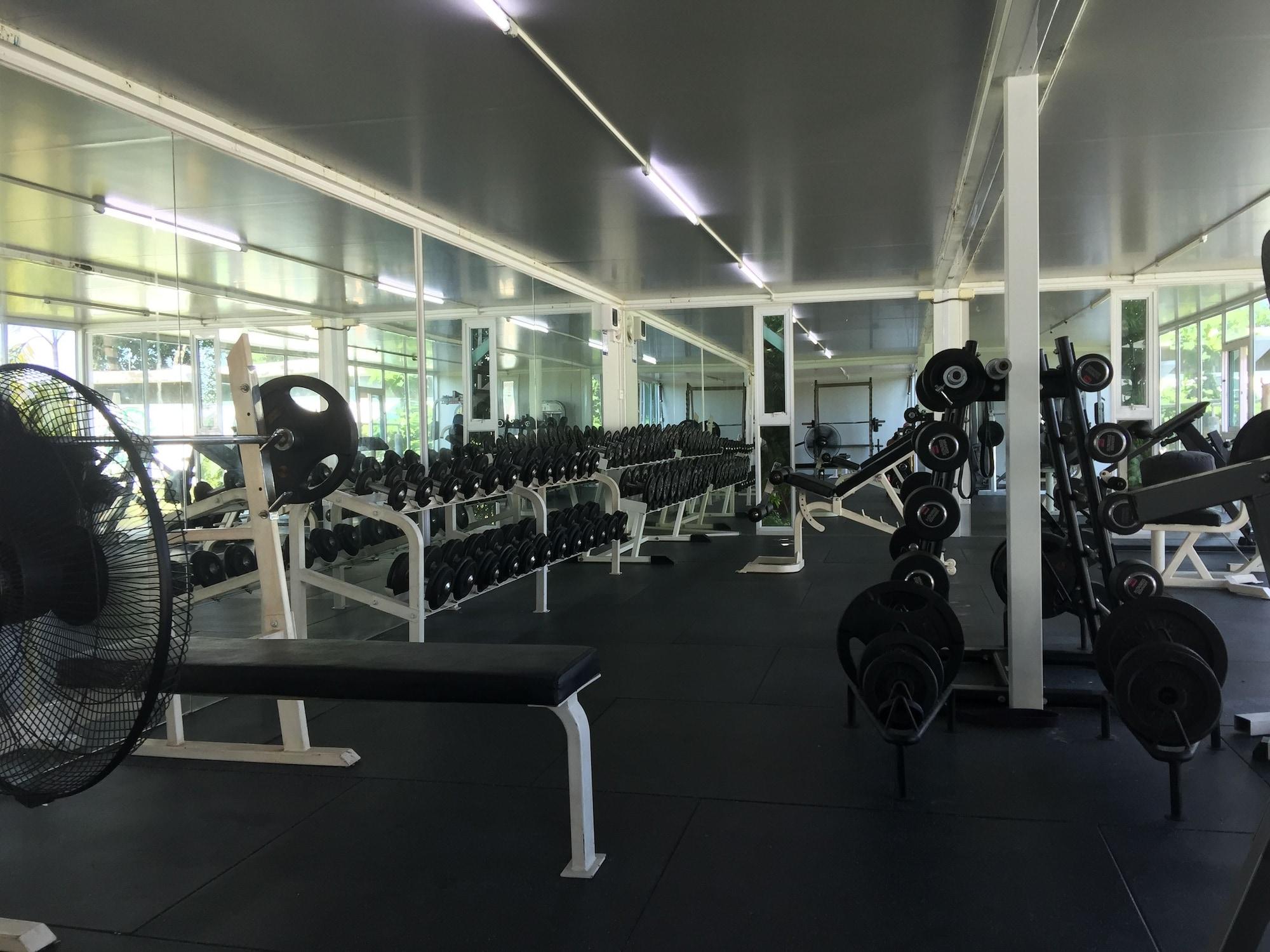 Gimnasio Tree Roots Retreat
