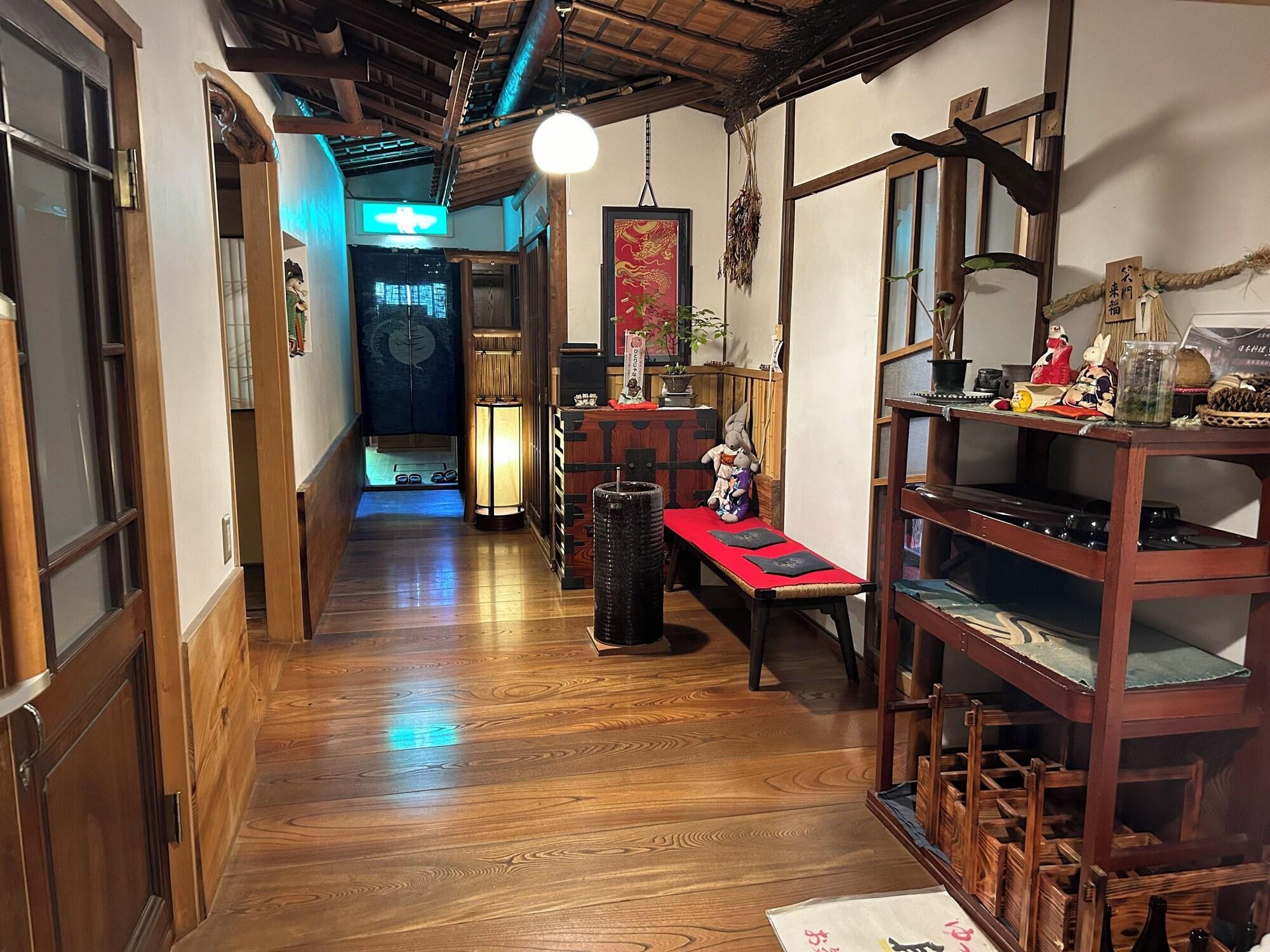 Comodidades del Alojamiento Kappo Ryokan Uoichi