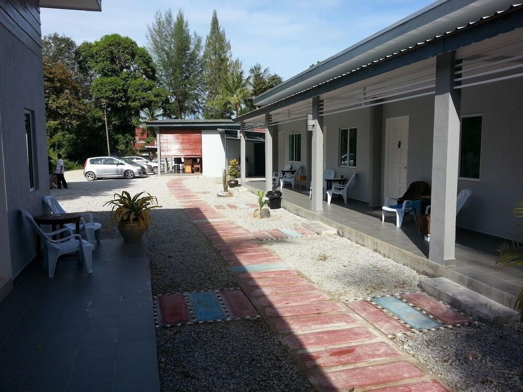 Vista Exterior Cactus Inn