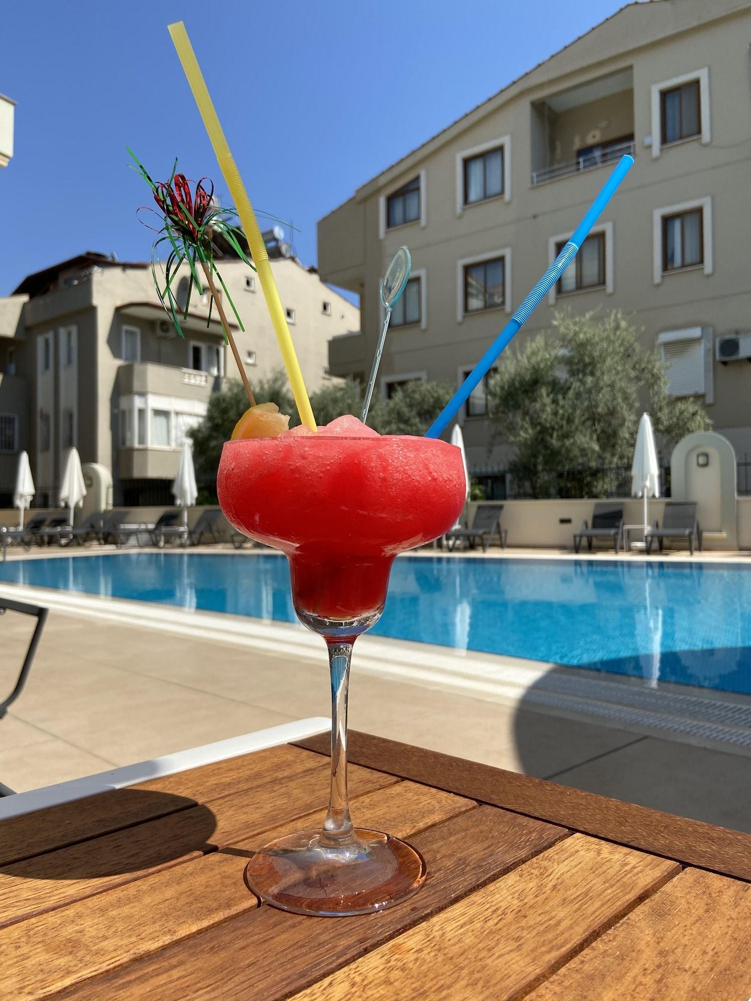 Bar/Salón Club Karakas Apart