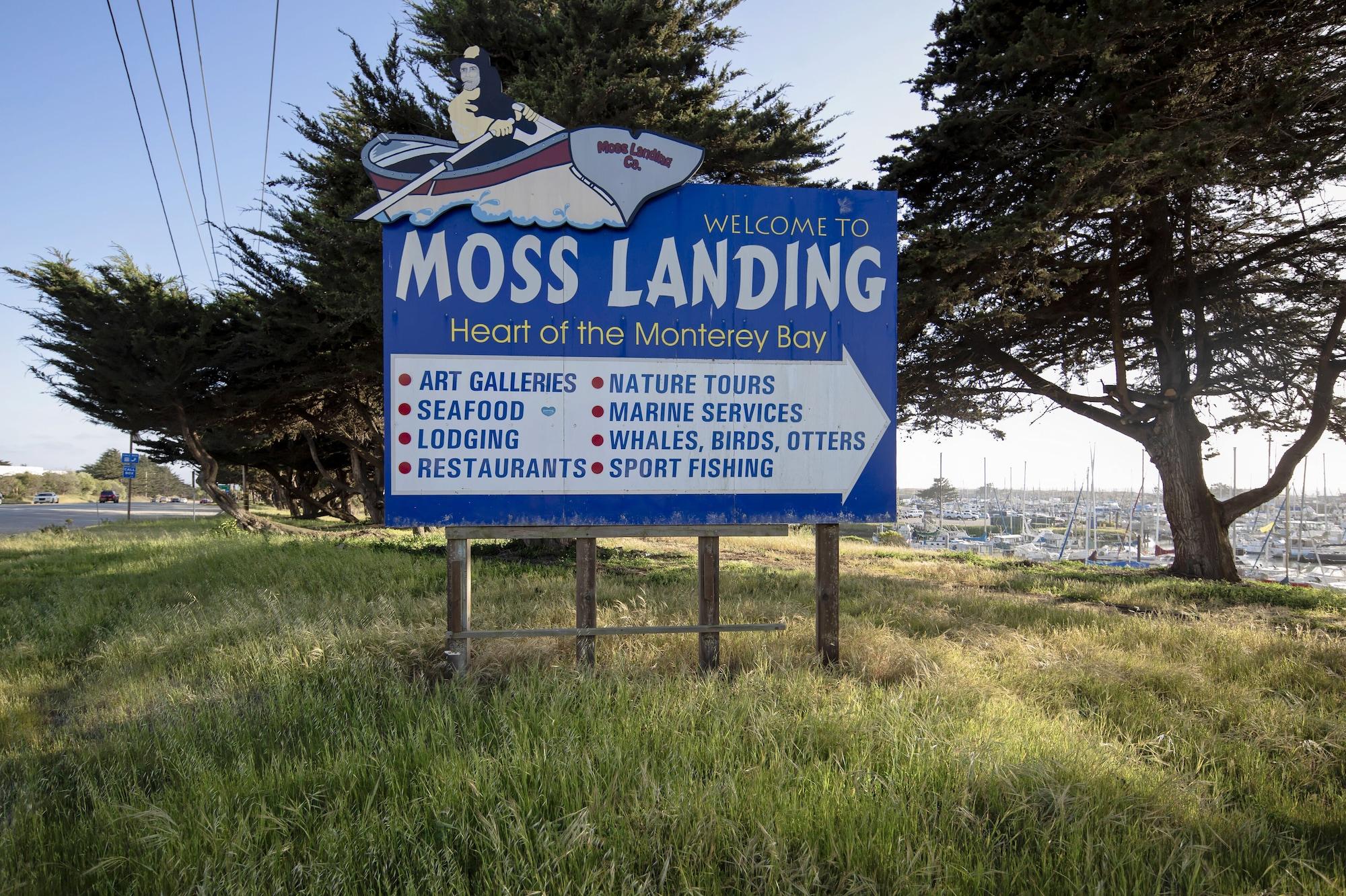 Playa Inn At Moss Landing Point