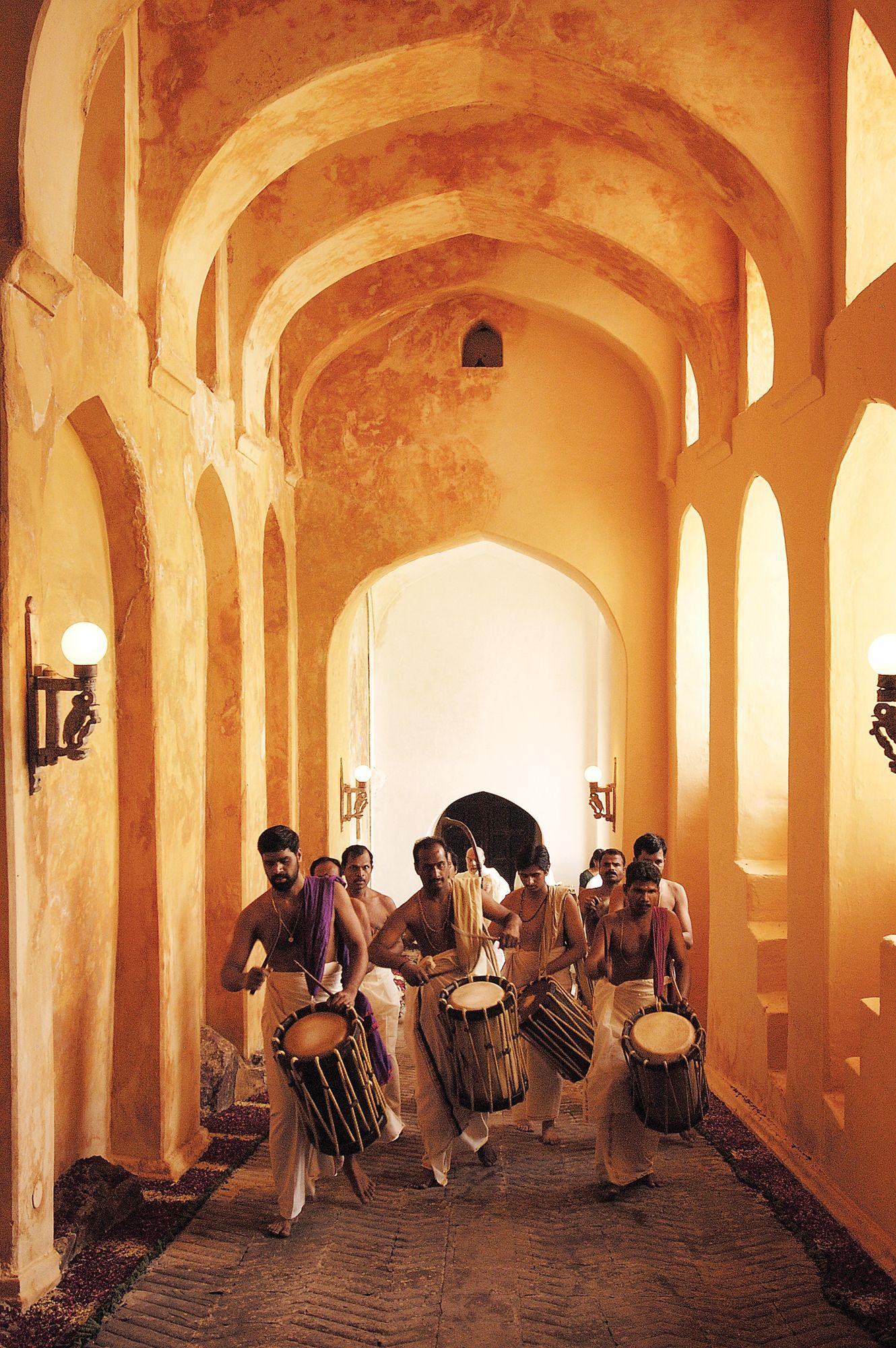 Vista Lobby Neemrana Fort-Palace