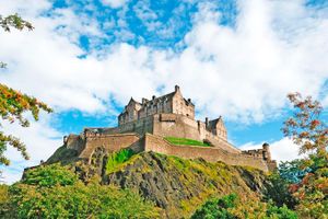 Paquete - CODE - The Court, Edinburgh