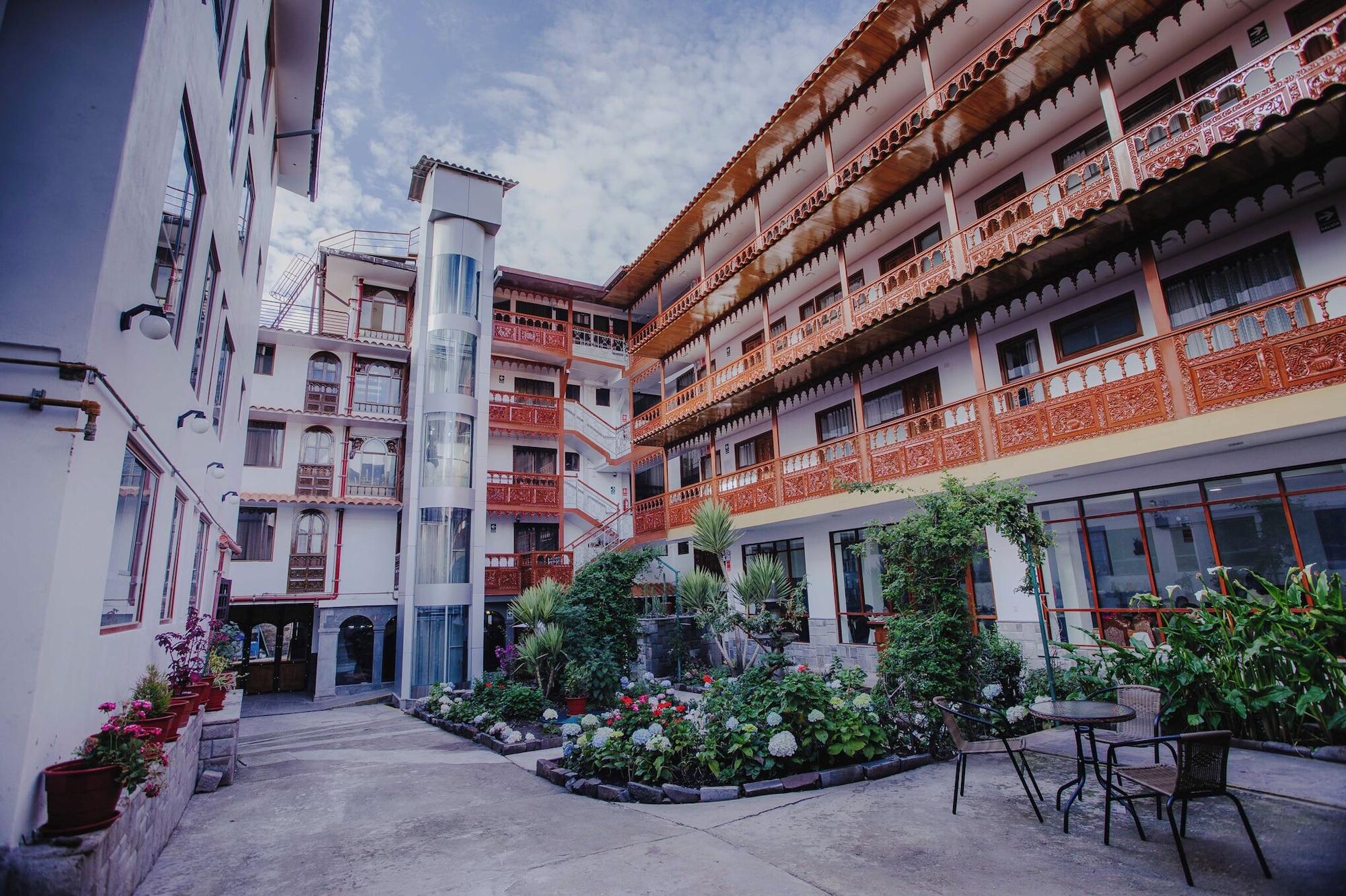 Vista Exterior Quechua Hotel cusco