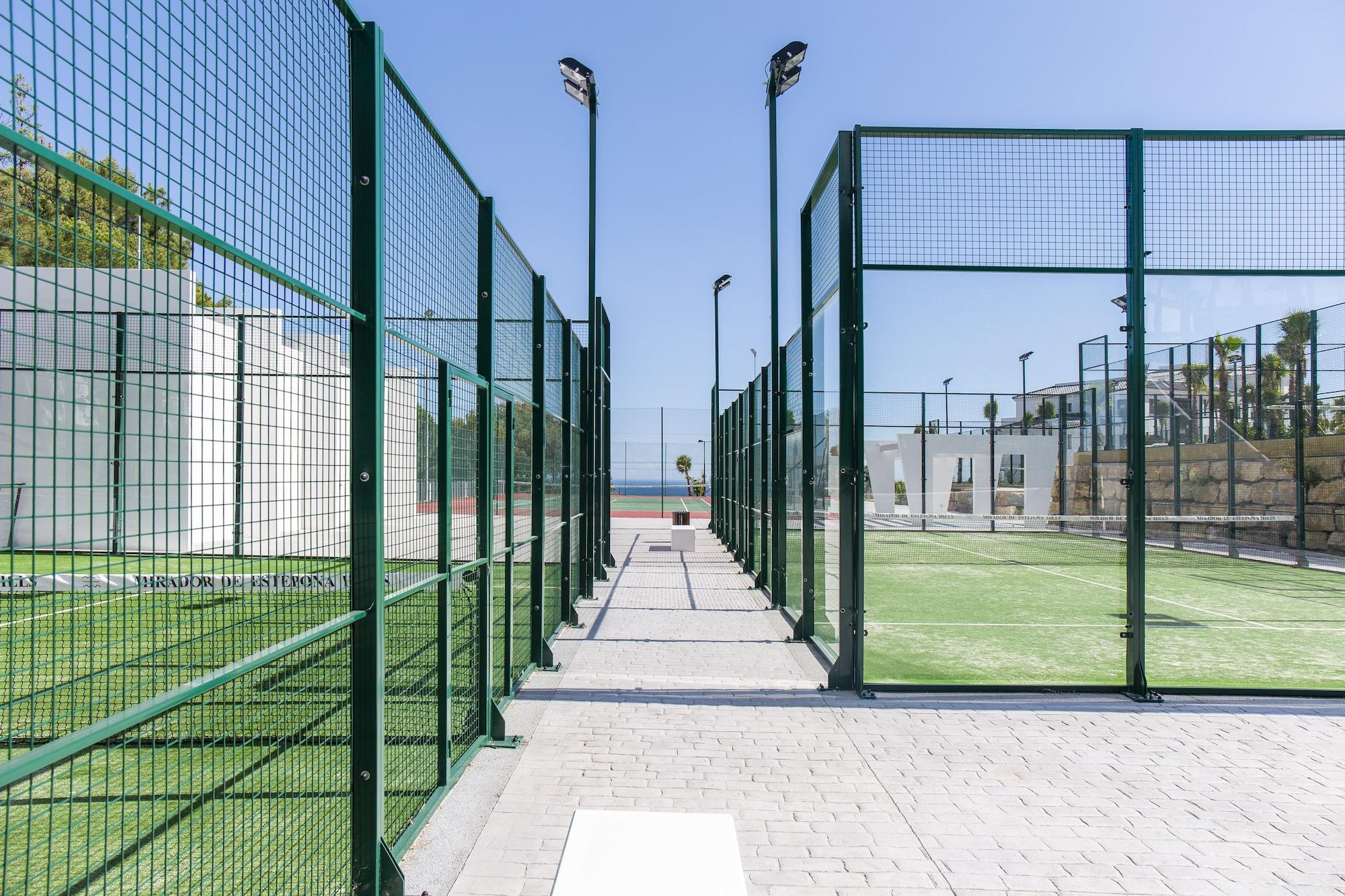 Instalaciones Recreativas Estepona Holiday Hills