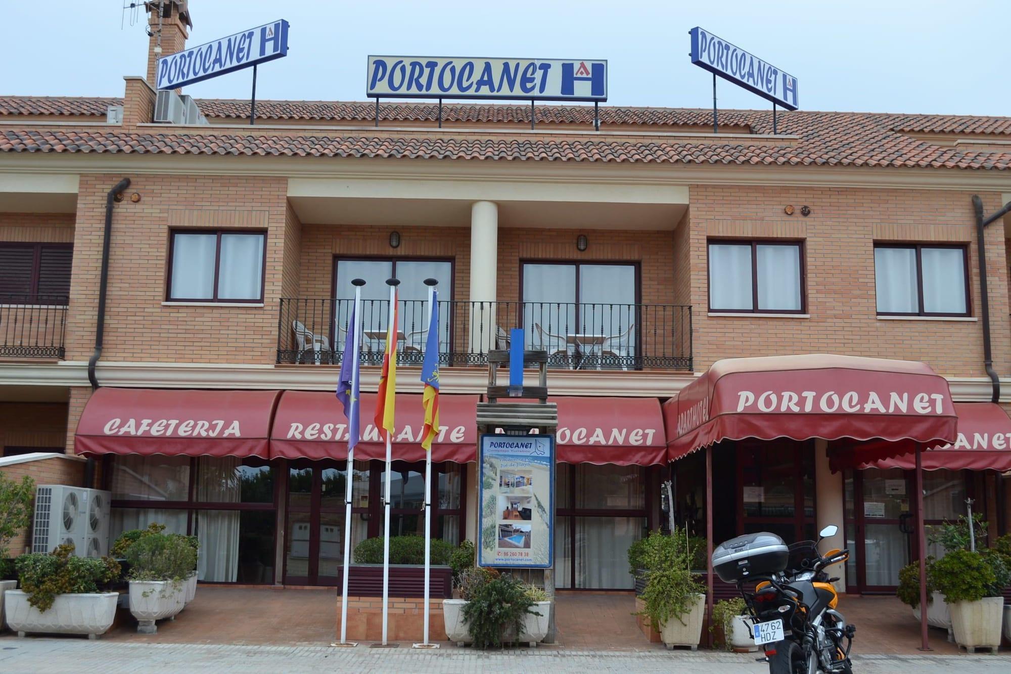 Vista Exterior Portocanet Complejo Turístico
