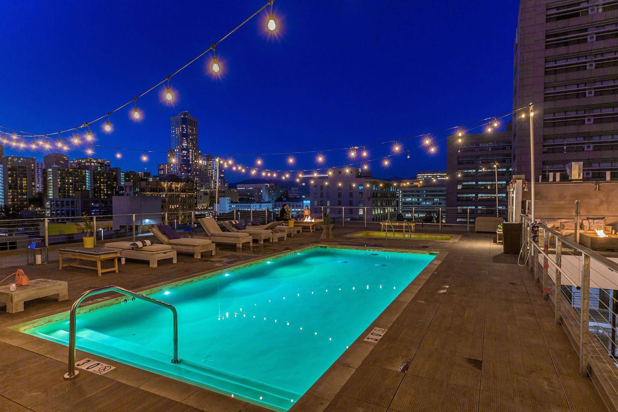 Varios Oneluxstay At HWH LA Downtown