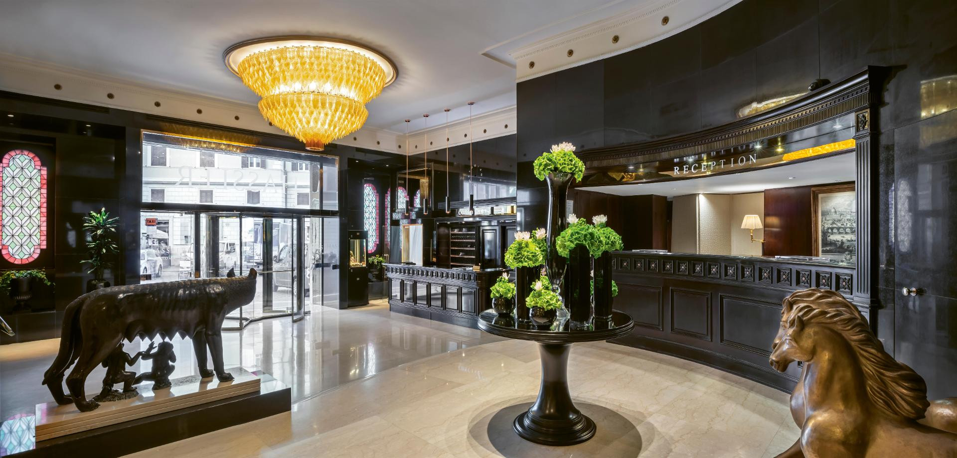 Vista Lobby Hassler Roma