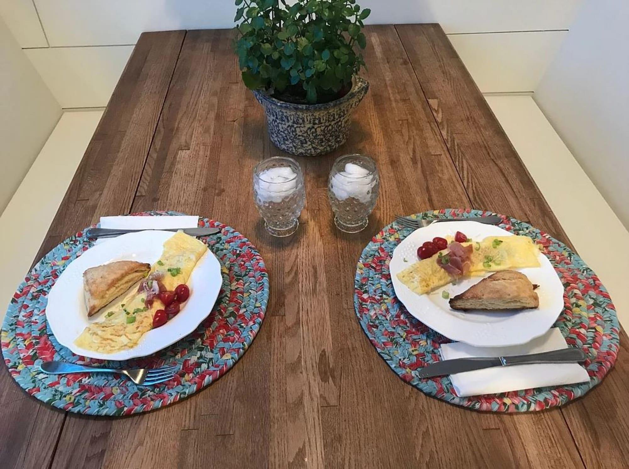 Restaurant Snowgoose Pond Bed & Breakfast