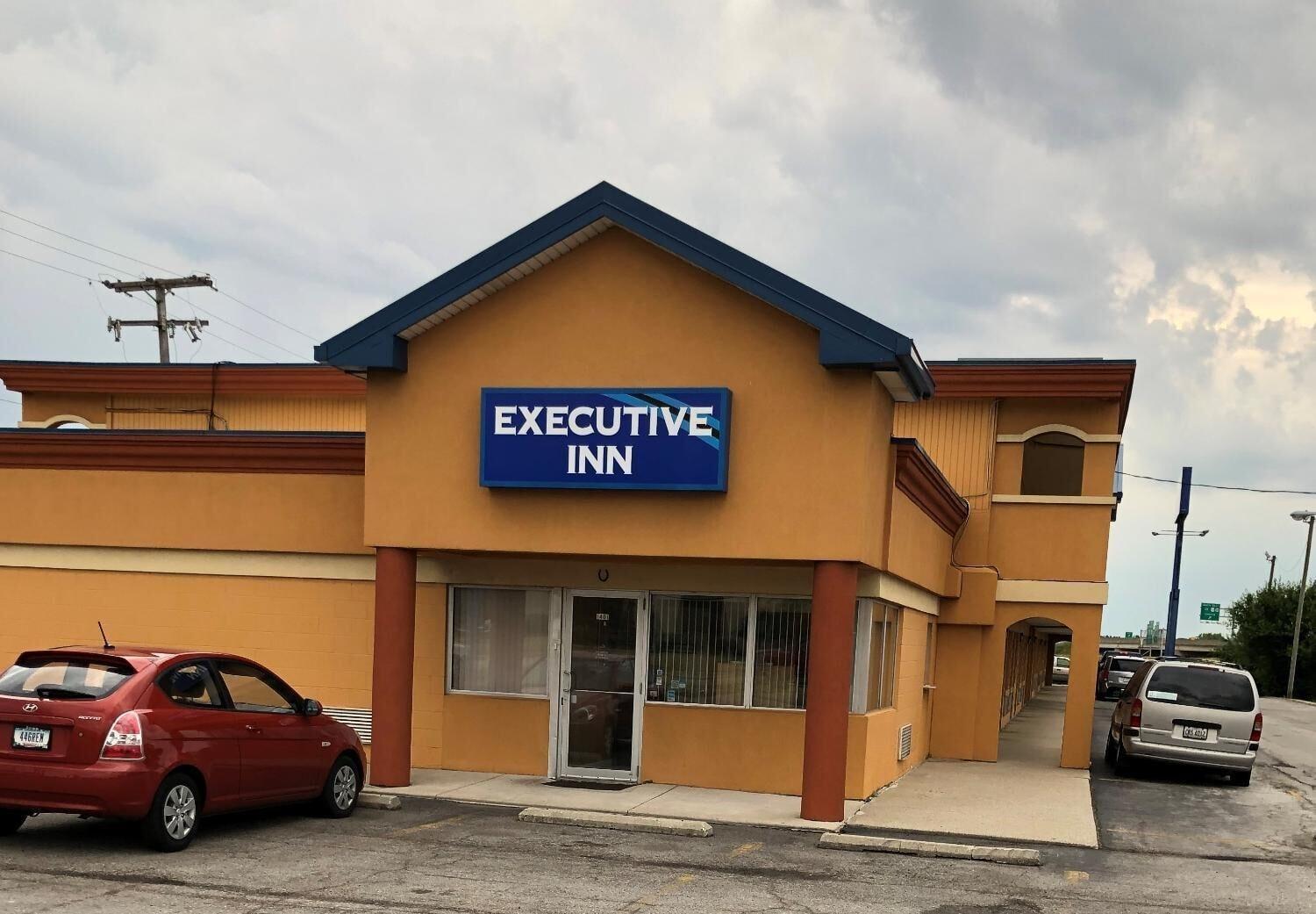 Vista Exterior Executive Inn