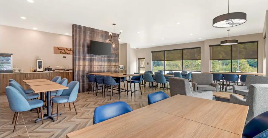 Restaurant Sleep Inn & Suites Ashland City TN