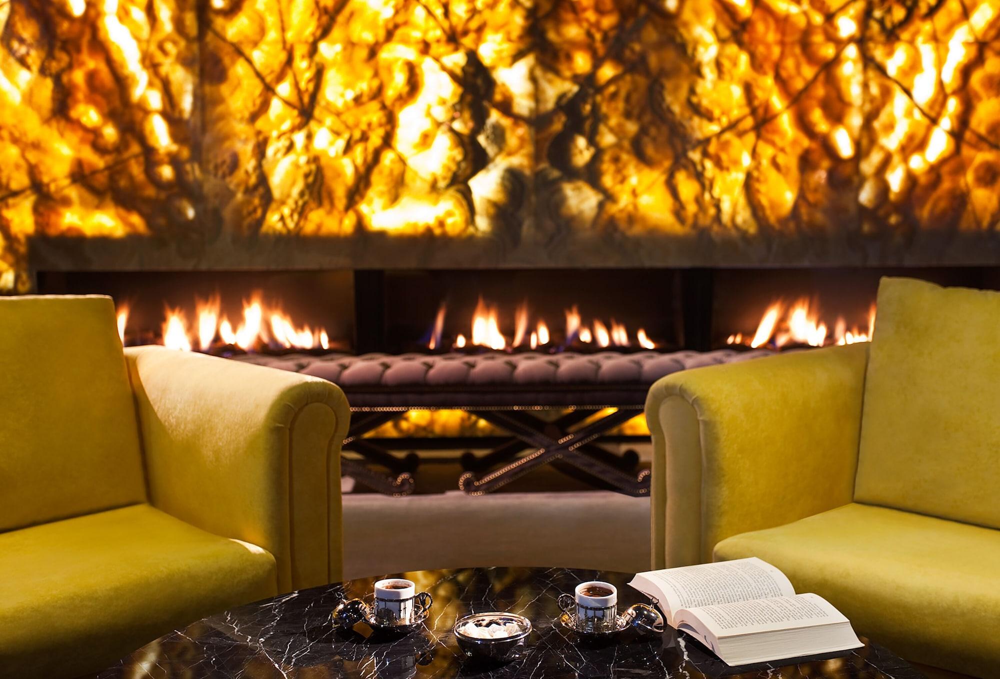 Vista Lobby Sura Design Hotel and Suites - Boutique Class