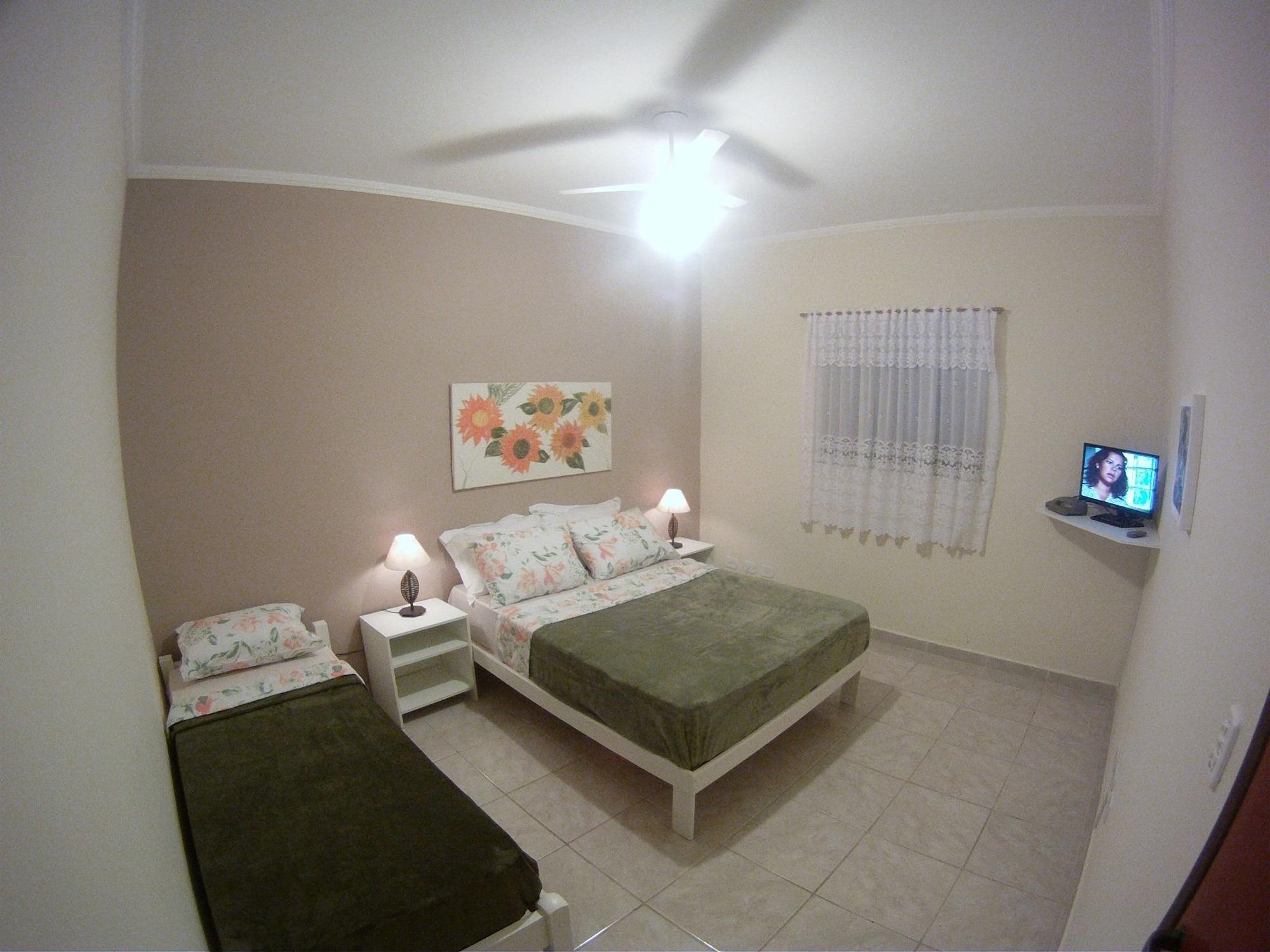 Varios Pousada Golden House