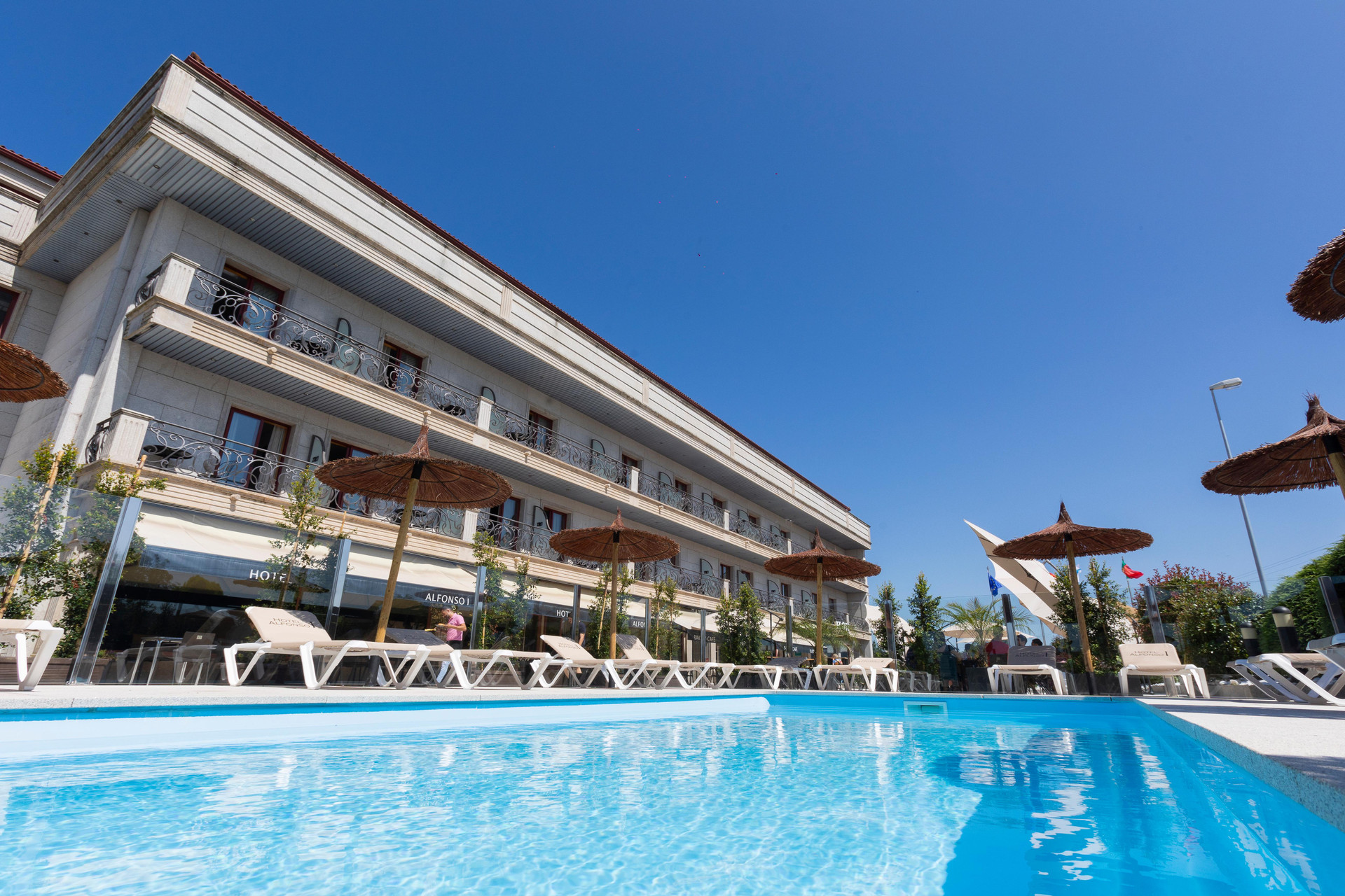 Vista Piscina Hotel Alfonso I