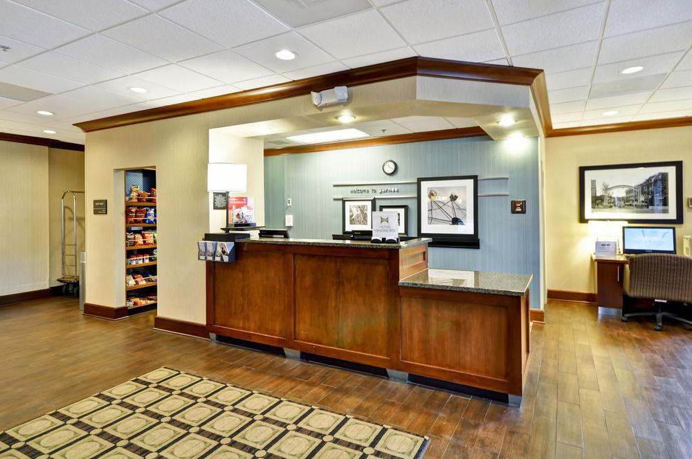 Vista Lobby Hampton Inn Chicago/Gurnee