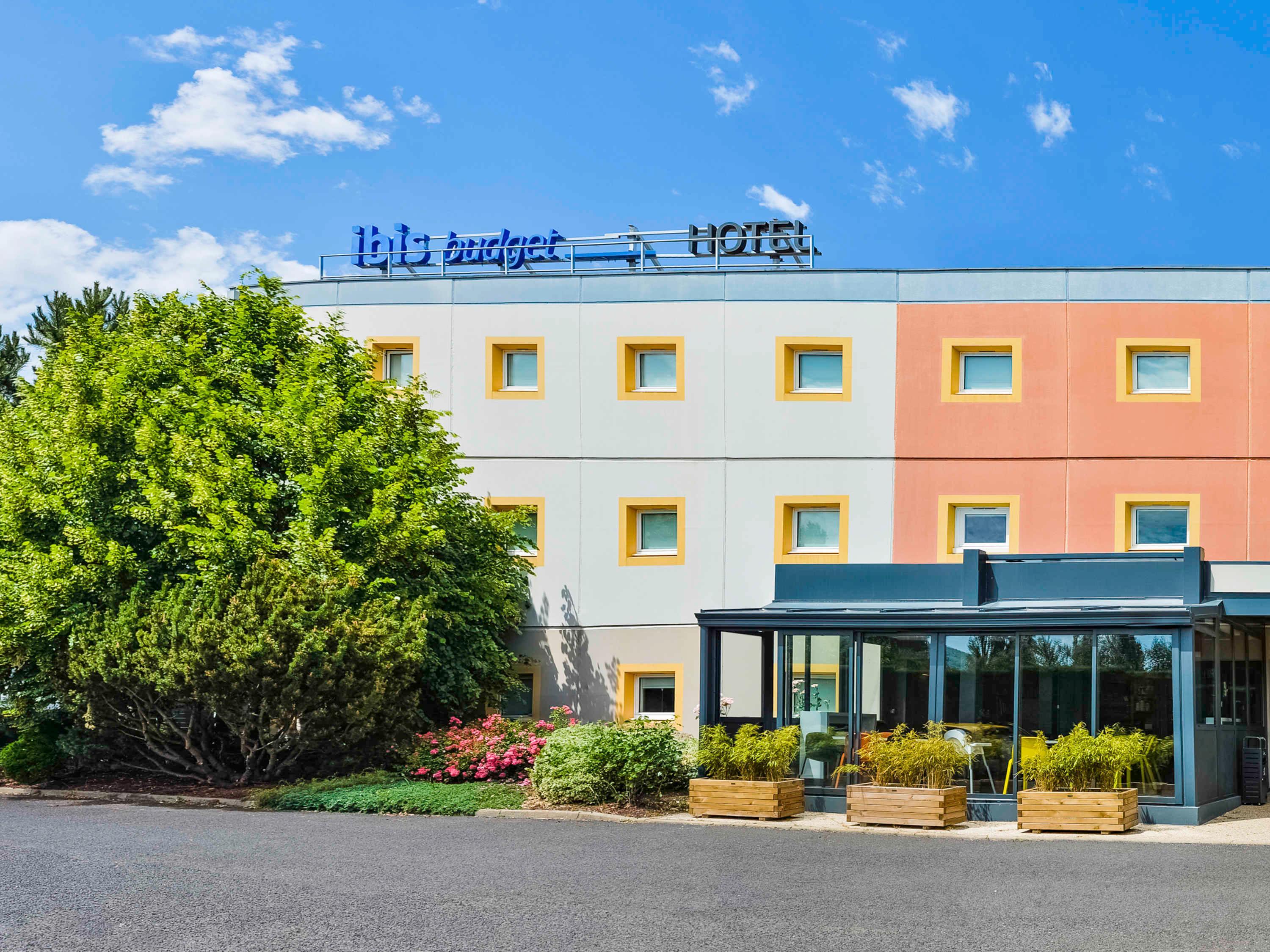 Vista Exterior Ibis Budget Clermont Ferrand Sud Aubière