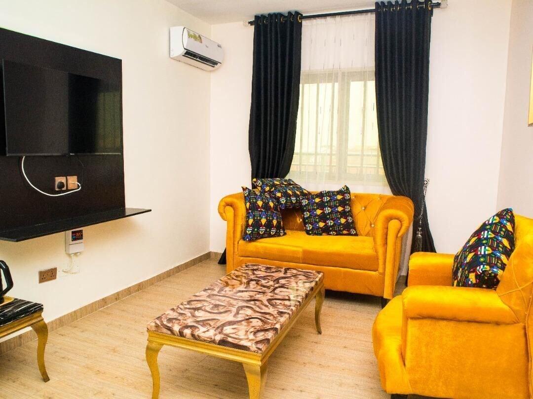 Varios Seth Hotel
