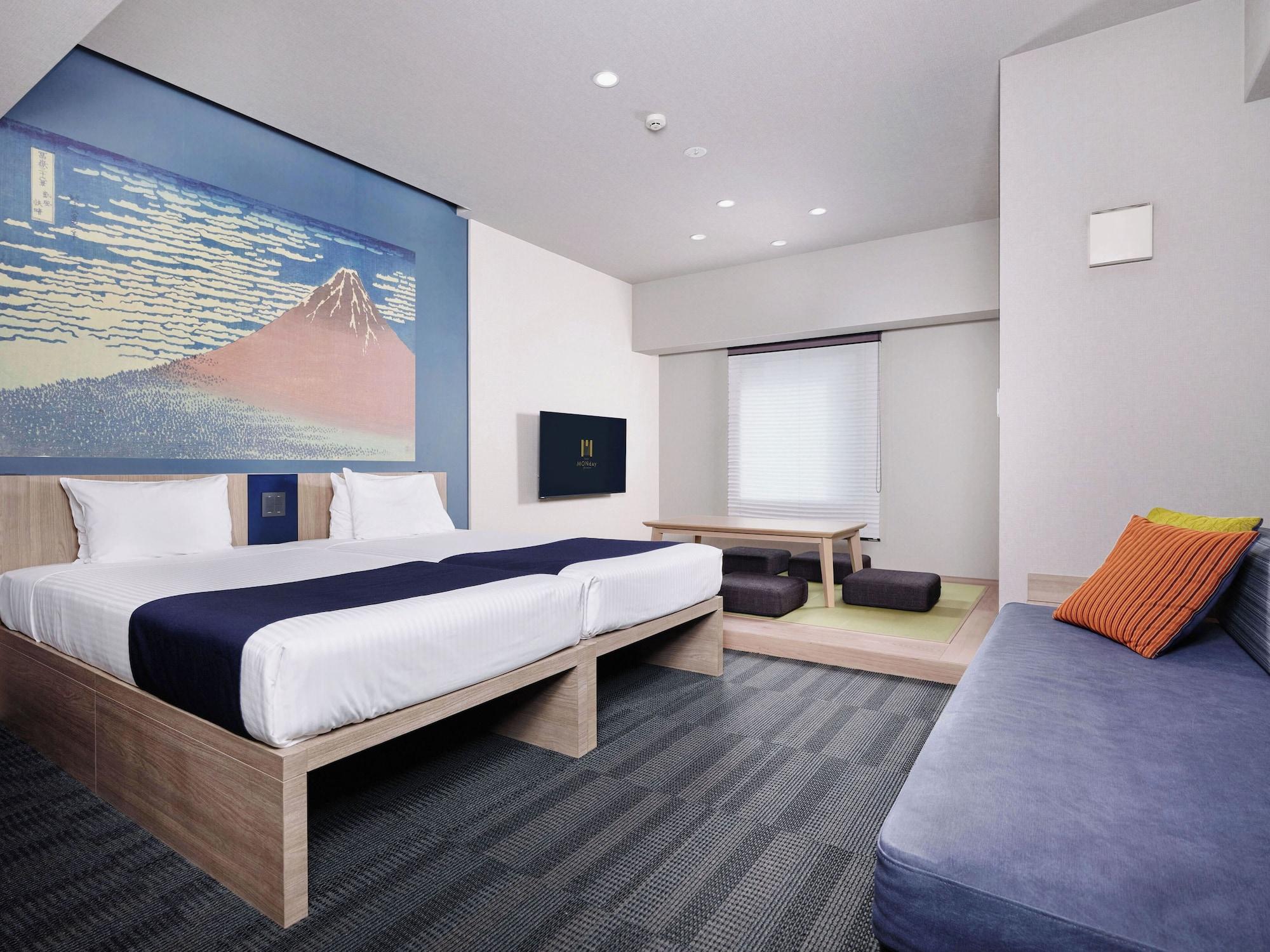 Varios MONday Apart UENO-SHIN-OKACHIMACHI