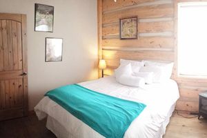 Renta temporal - Custom log cabin nestled in Powderhorn Ski Resort. Great in winter or summer.