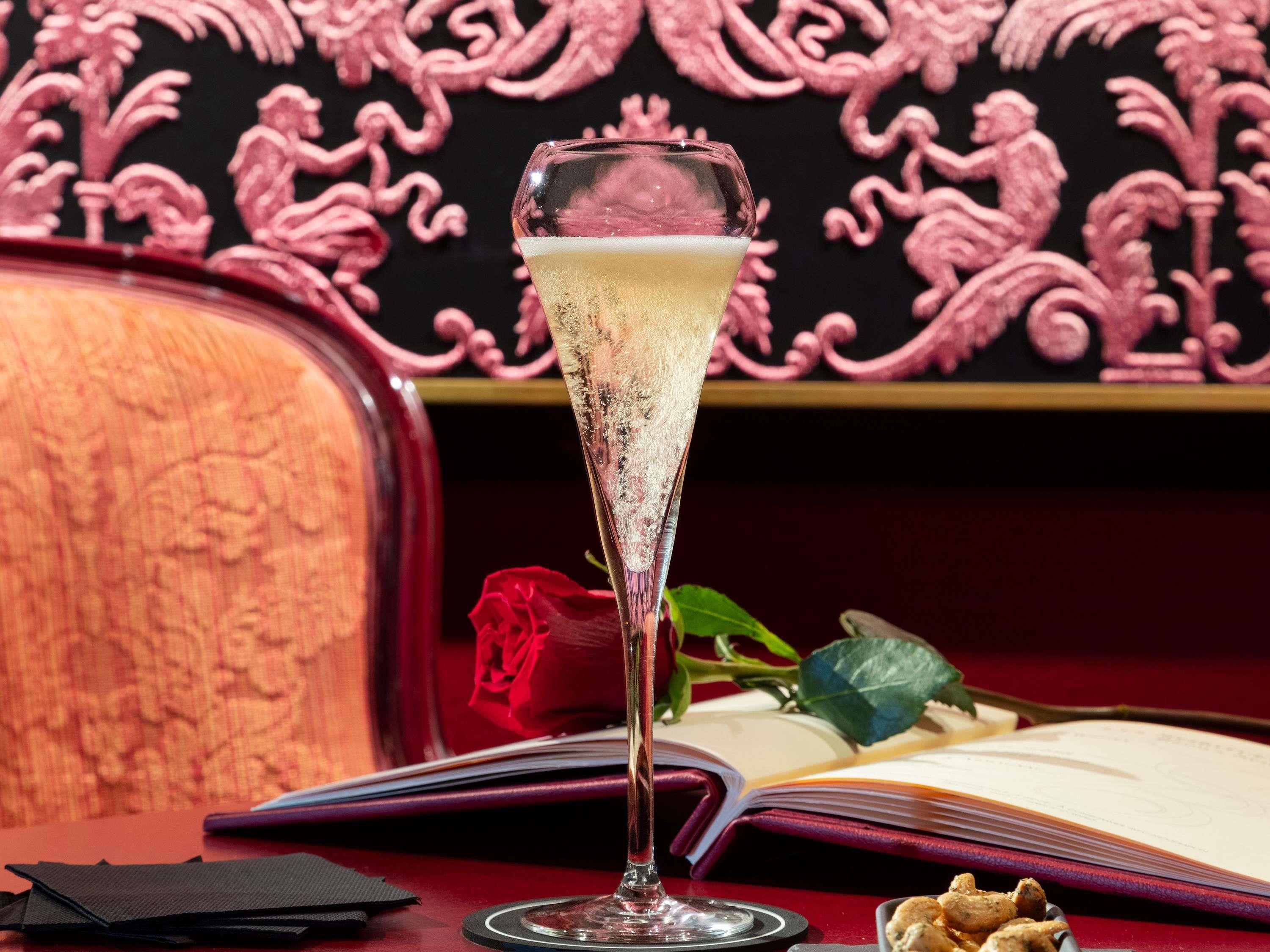 Bar/Salón Le Royal Hotel Lyon - MGallery Collection