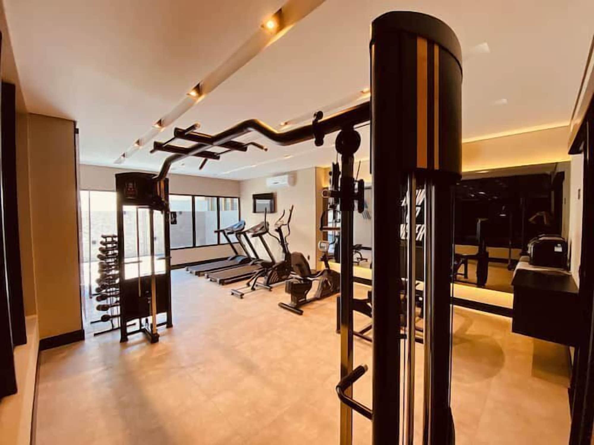 Gimnasio Sky Concept 816