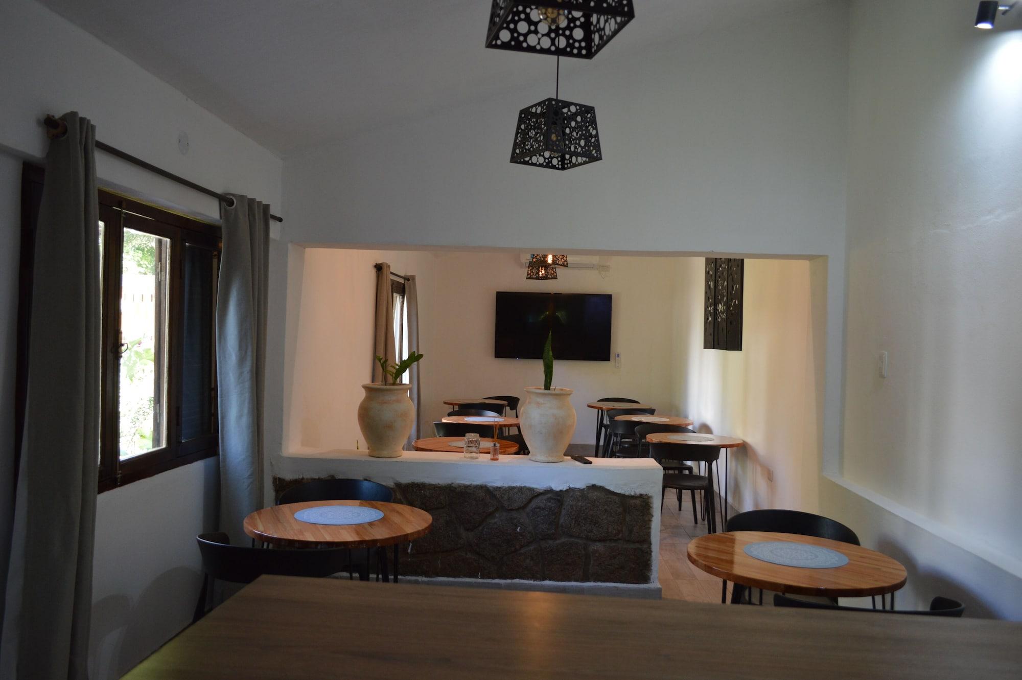 Restaurant Gosén Cabañas y Suites