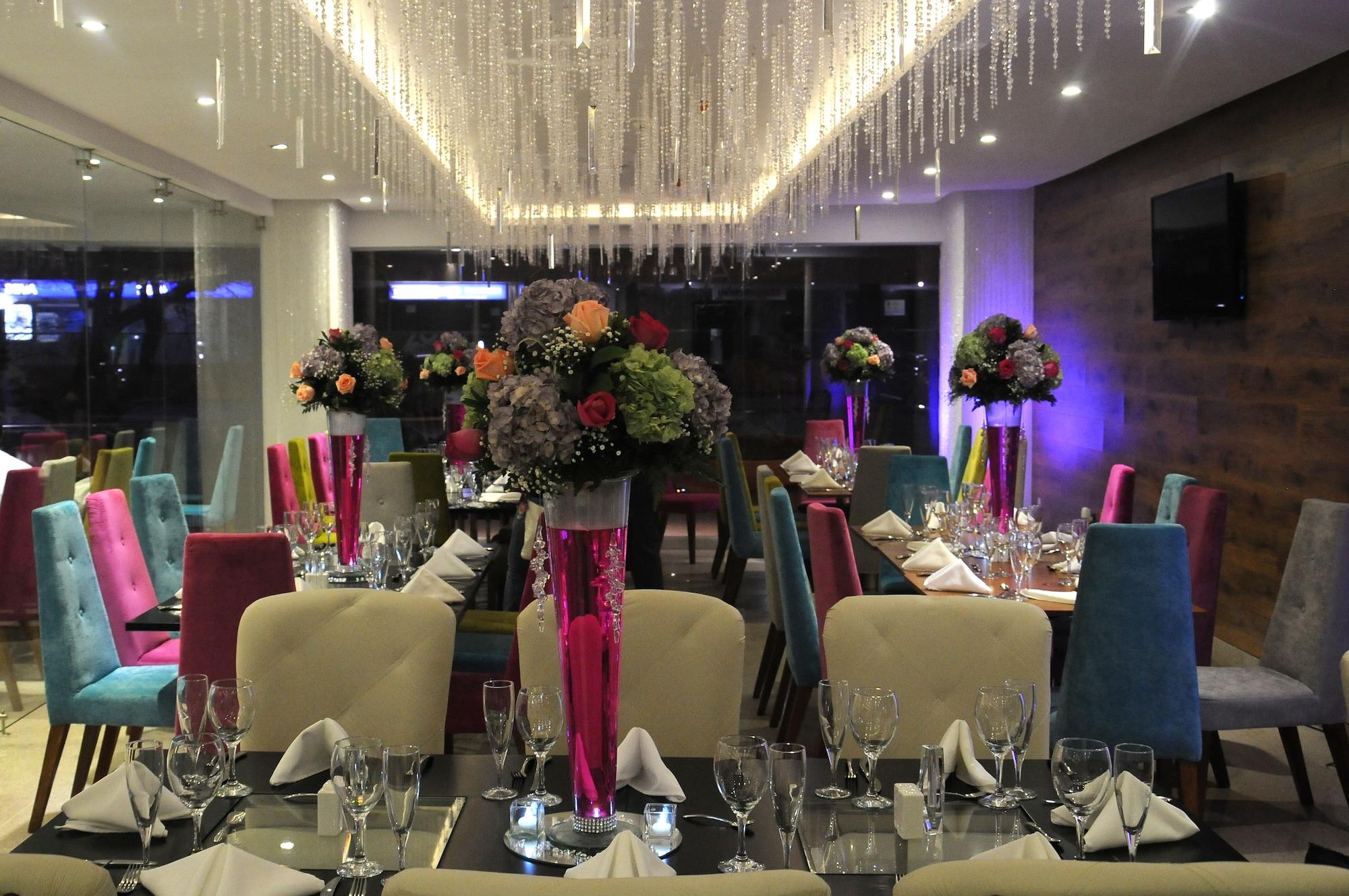 Vista Lobby Radisson Hotel Diamond Barranquilla