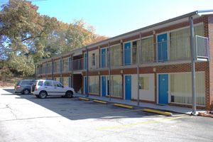 Alojamiento - Volunteer Inn at Church Hill