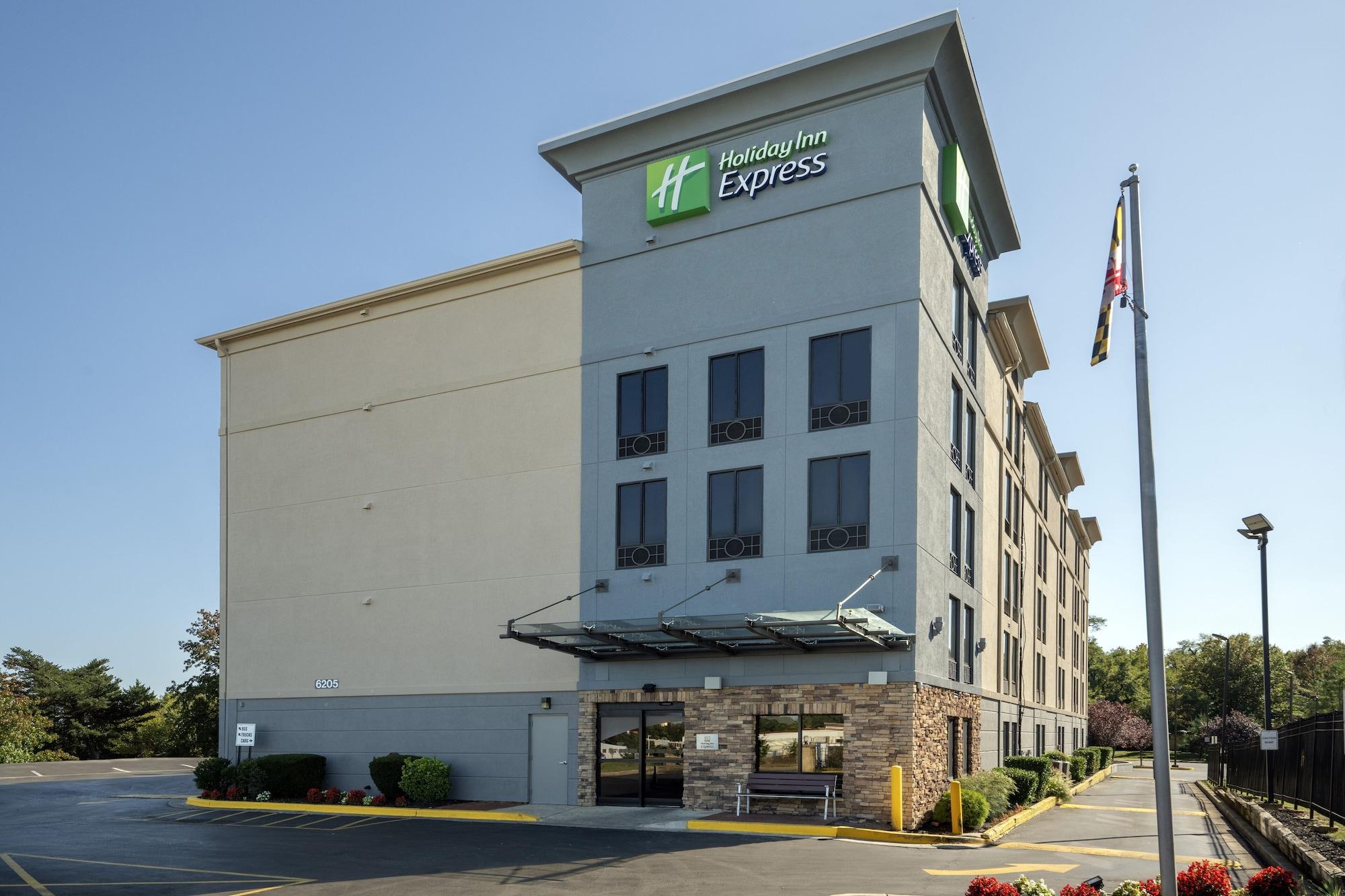 Vista Exterior Holiday Inn Express Washington DC - BW Parkway by IHG