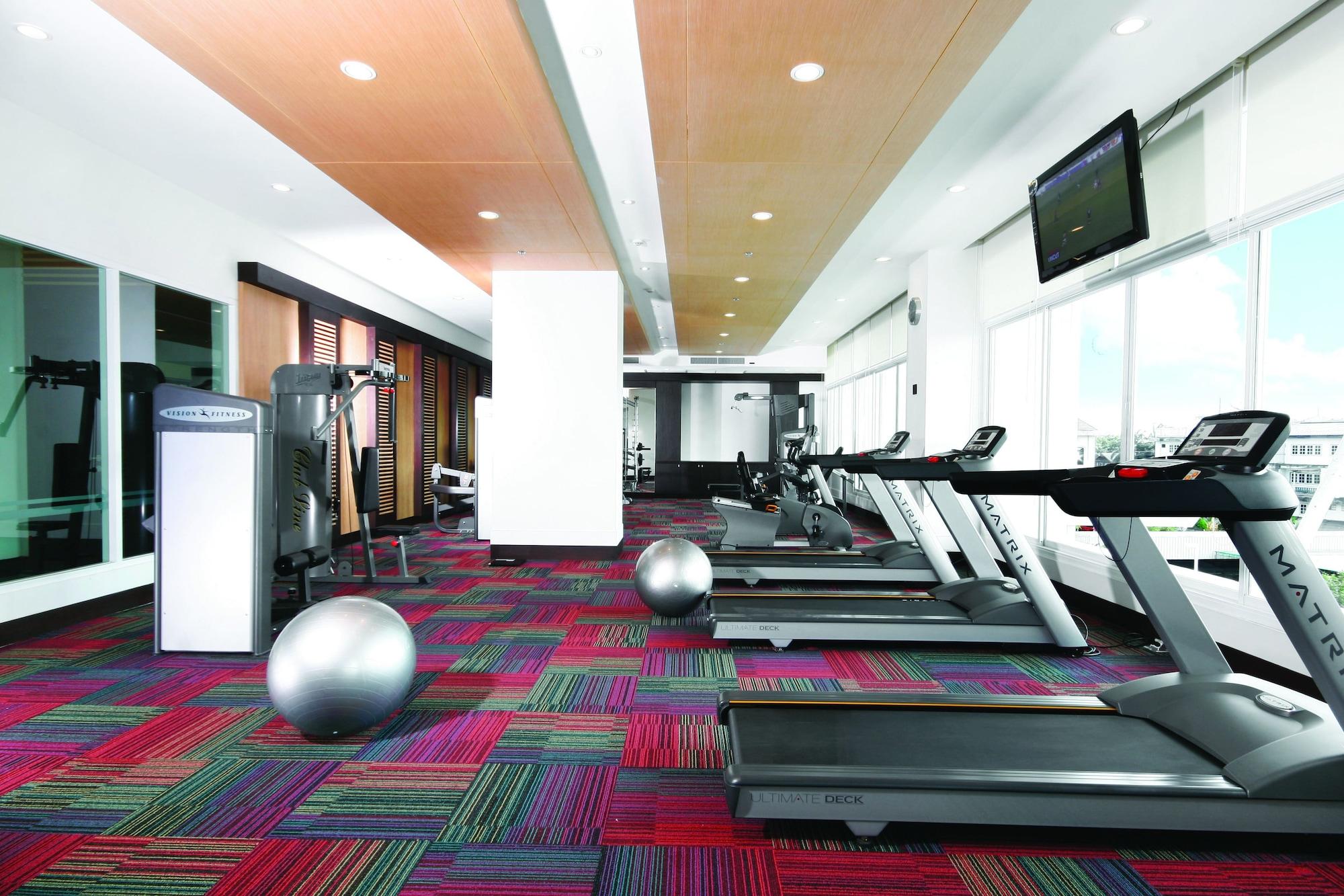 Gimnasio Kantary Hotel Kabinburi