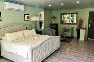 Alquiler Temporario - Luxury Beach Frontage Villa For Rent