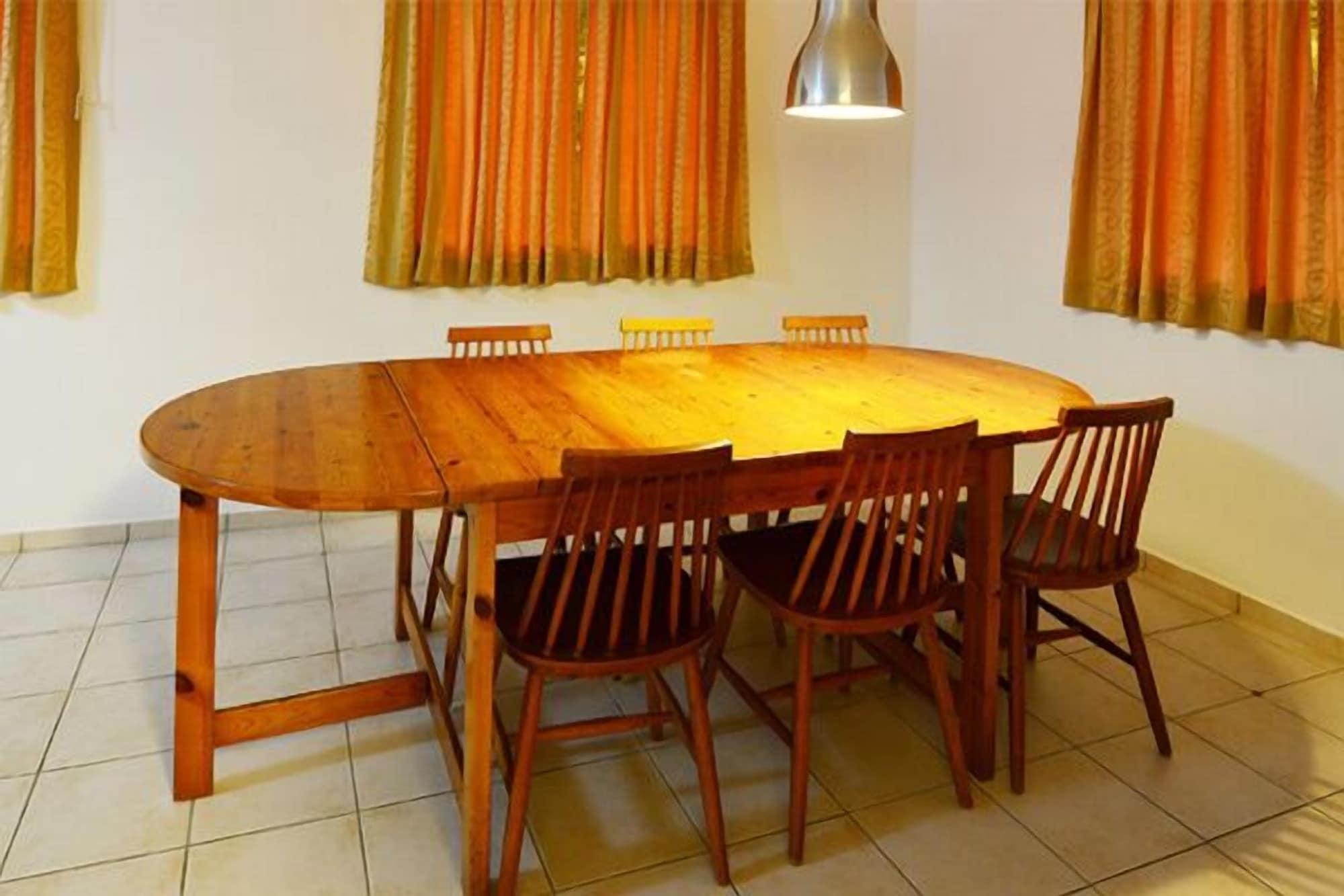 Restaurant Laya Leisure