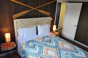 Alquiler Vacacional - Includes weekday pontoon!! Near LBL, lots of deck space. 3 bed/2 bath