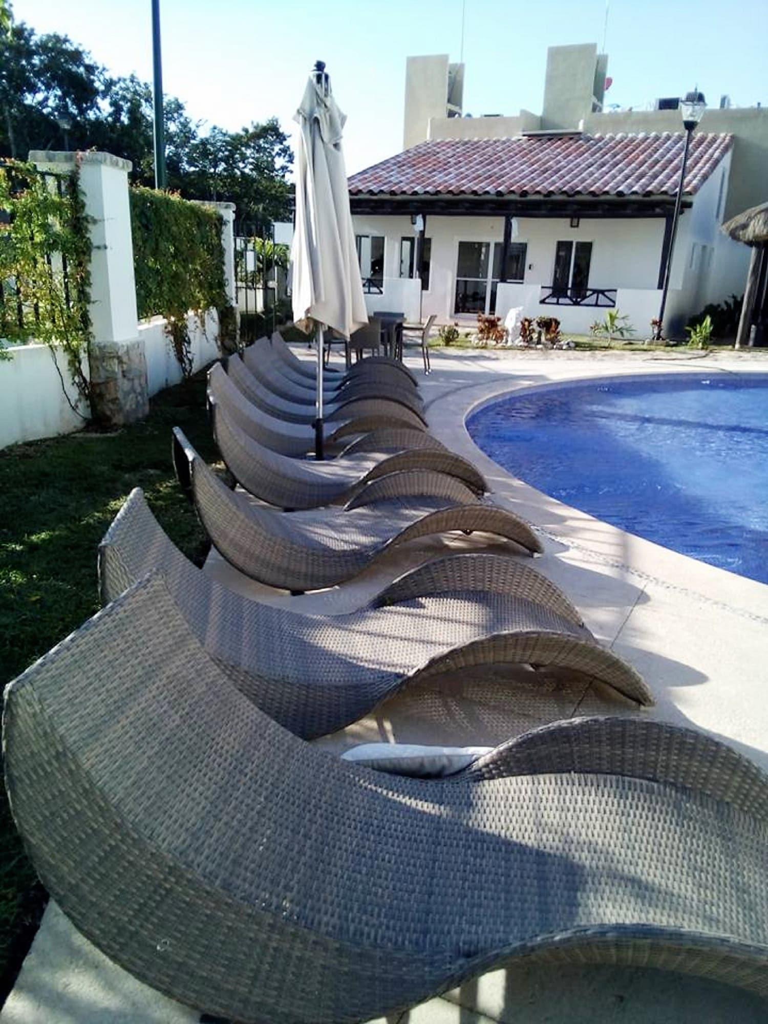 Vista Piscina Condo Guerra