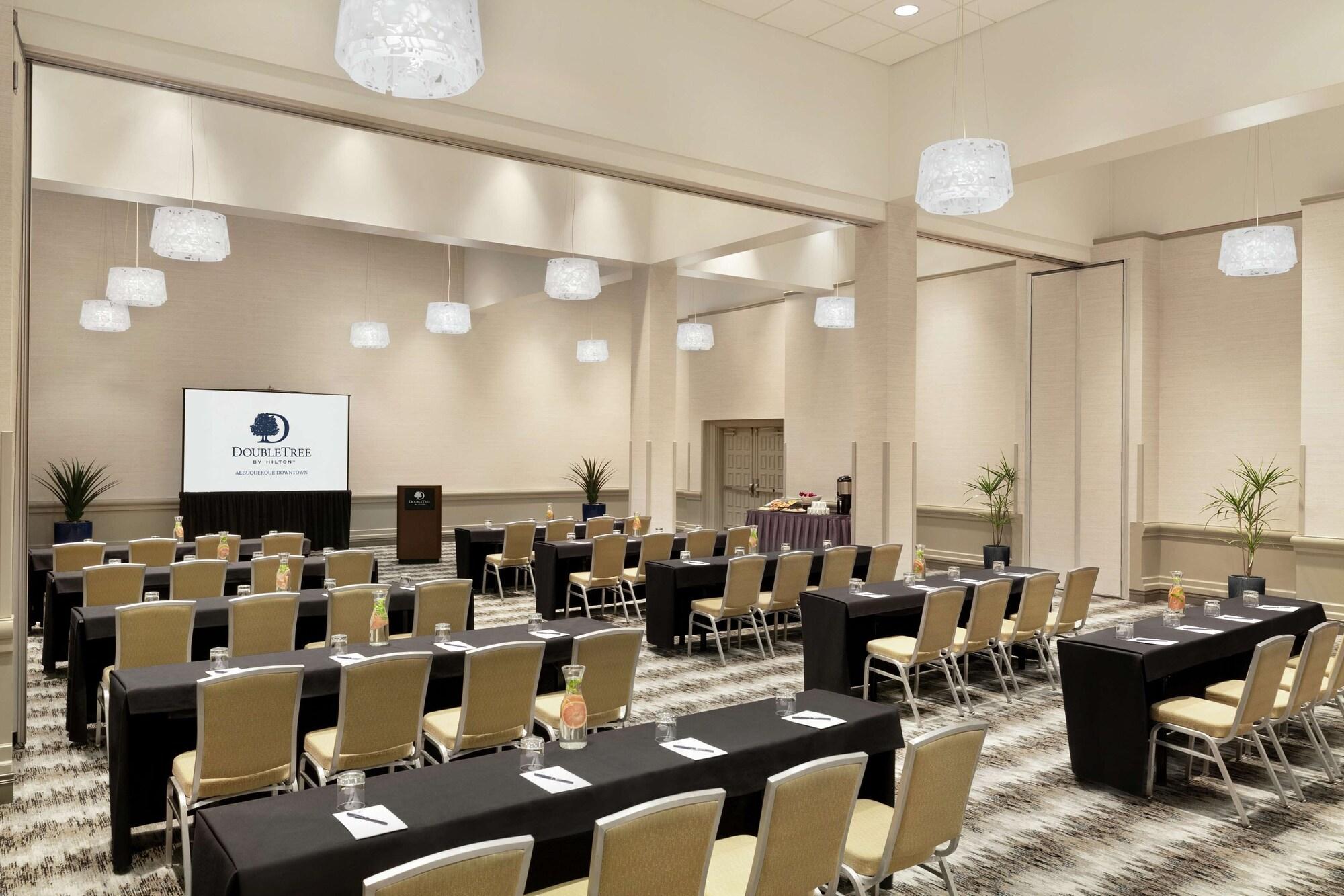 Sala de Reuniones DoubleTree by Hilton Hotel Albuquerque