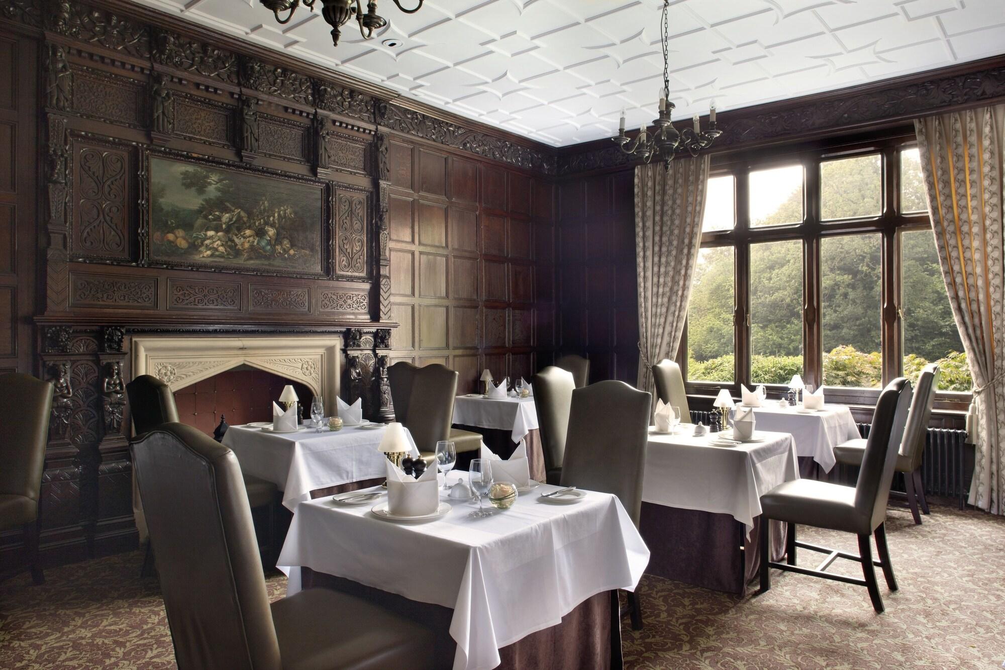 Restaurant Audleys Wood Hotel