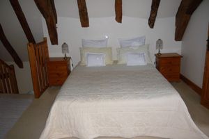 Alquiler Vacacional - Luxury gite for adult couples, peaceful, open views, large swimming pool