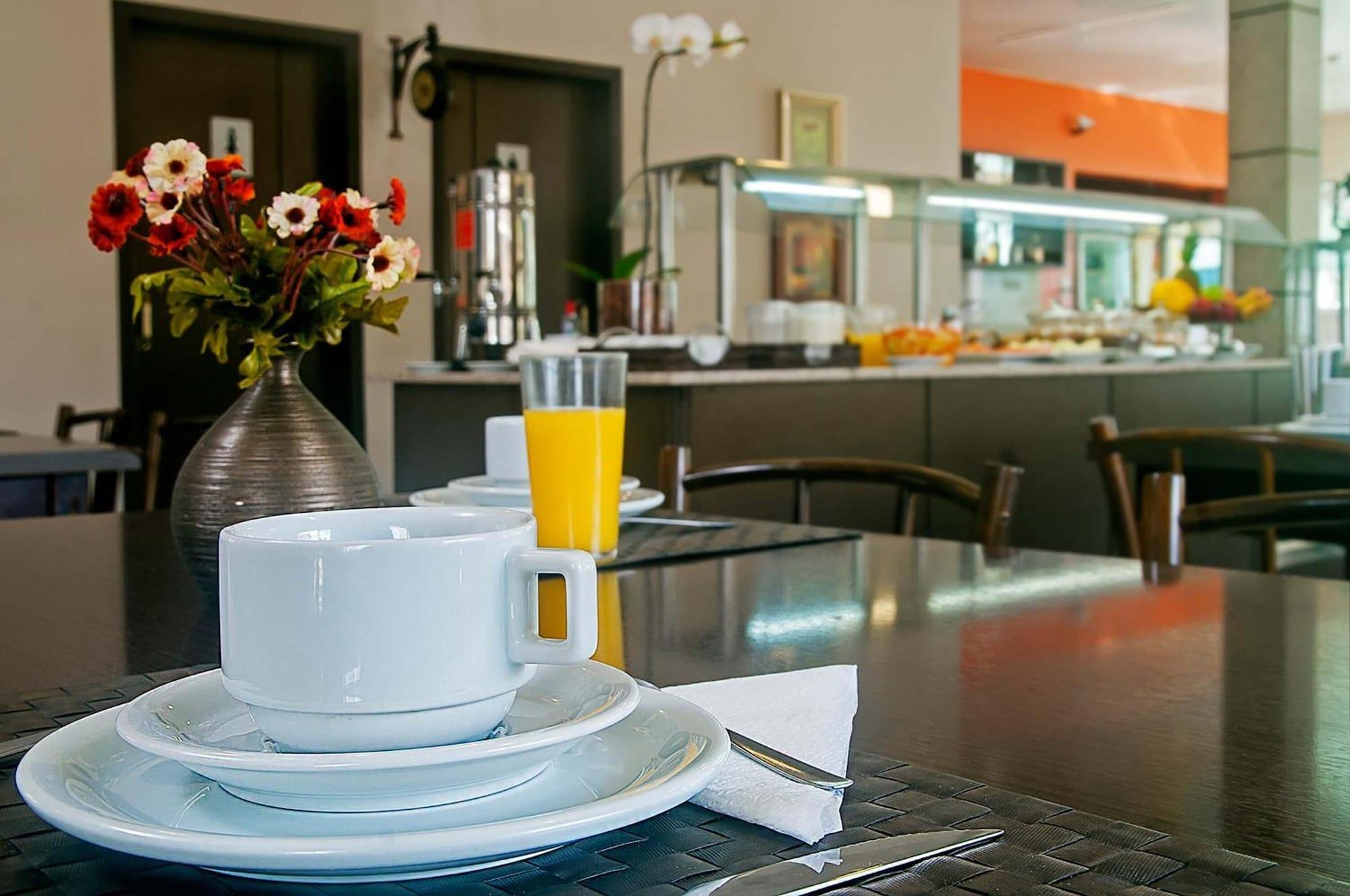 Restaurant Kennedy Slim Hotel