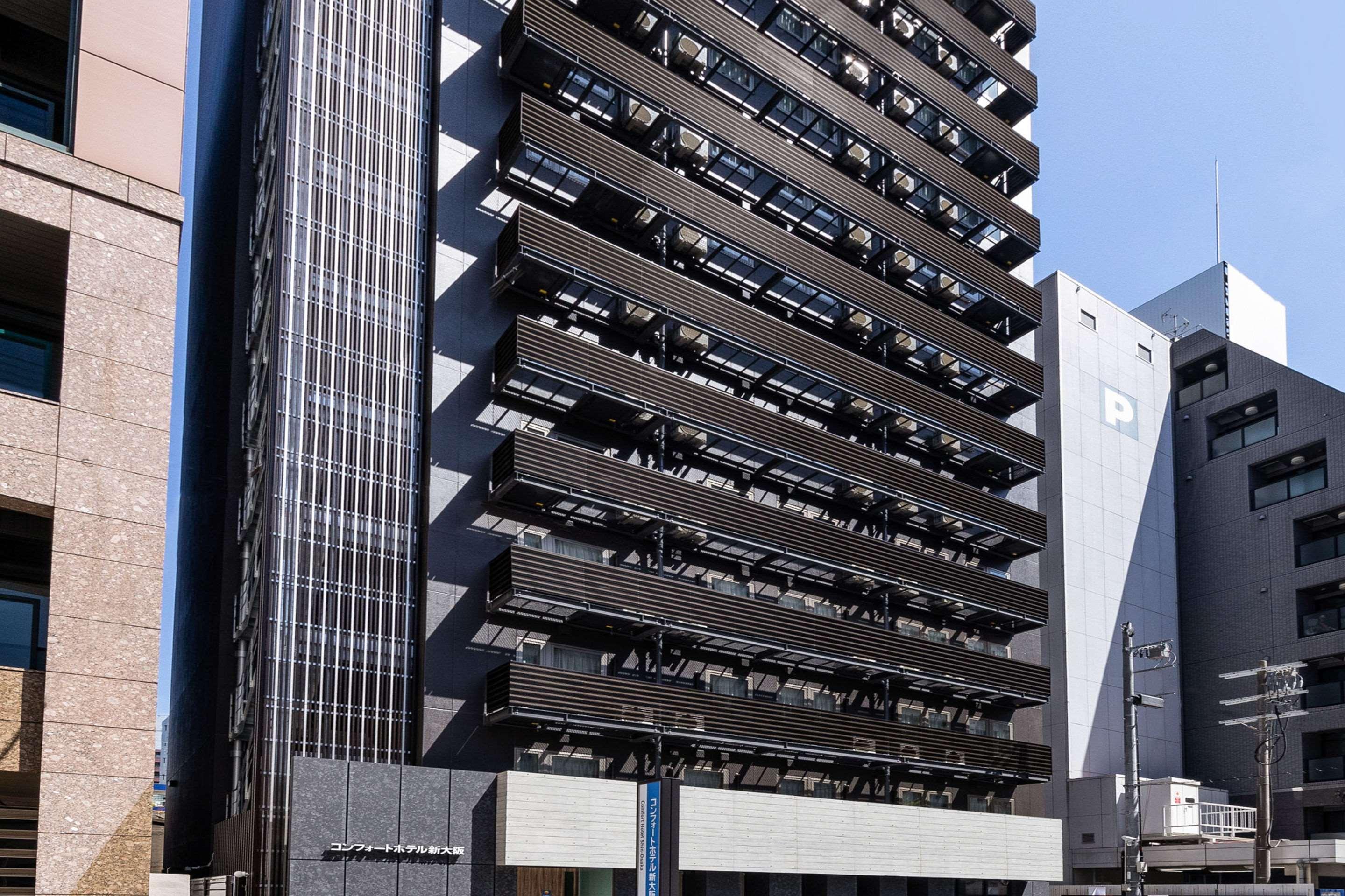 Vista Exterior Comfort Hotel Shin-Osaka