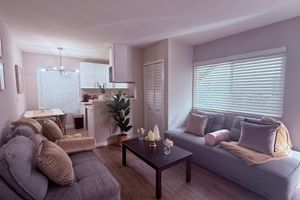 Alojamiento - One Lux Stay 1BR Home Near the Beach