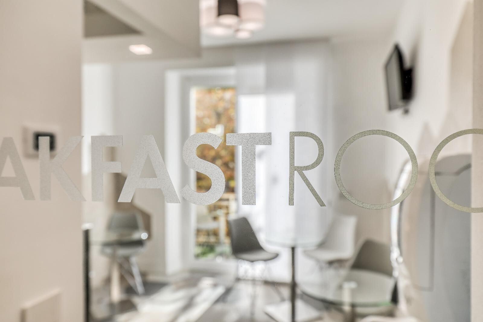 Restaurant Gallery Suite