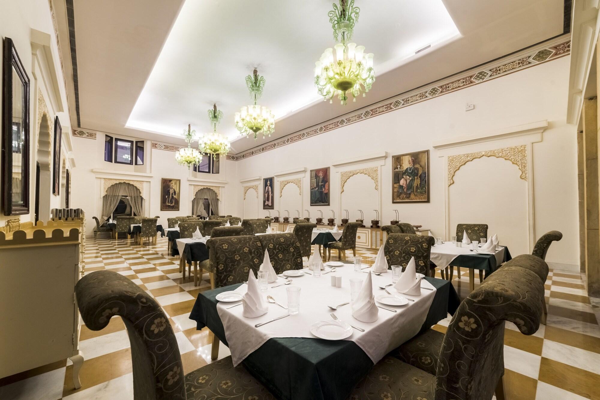 Restaurant Fort Rajwada