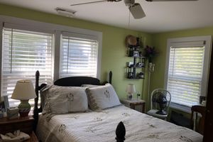 Alquiler Vacacional - Lake Geneva Waterfront, beautiful family cottage in Glenwood Springs. Fontana