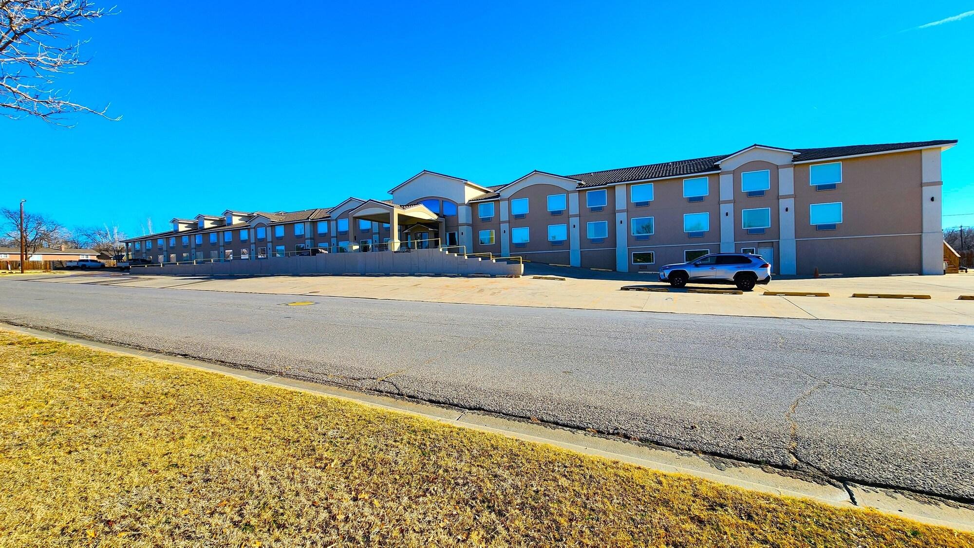 Vista Exterior FairBridge Inn & Suites Canadian